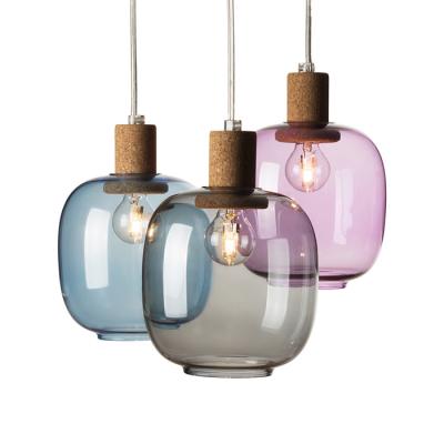 Elegant Designs Three Lamp Seter